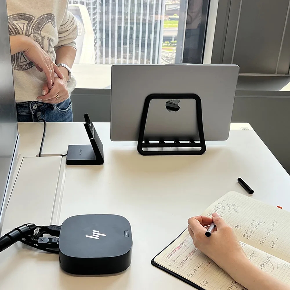 Supporto verticale per noteboo - Laptop Accessories Macbook recensione e prezzo